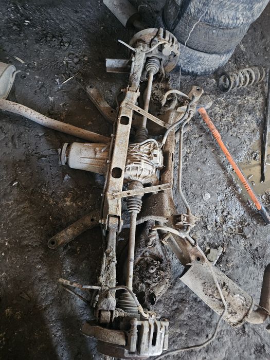 Cadru sau jug punte spate CHEVROLET Captiva I Opel Antara 2007