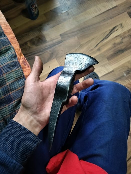 Lamă Toporișcă forjată manual