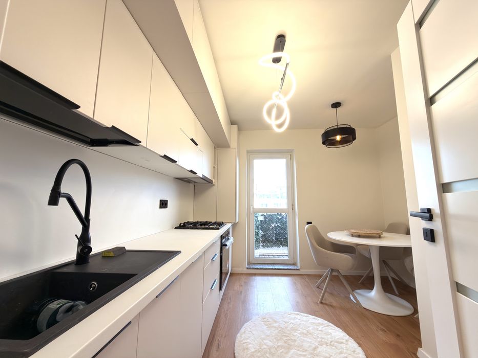 Apartament decomandat cu 2 camere