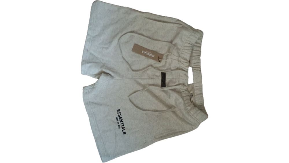 Essentials Shorts
