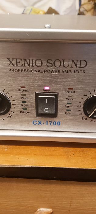 Vând amplificator de putere Xenio Sound CX-1700