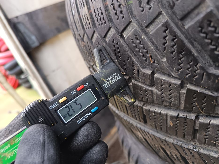 Anvelope MS iarna 245 40 18 hankook 2020 5mm