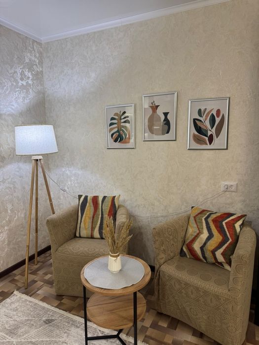 Посуточно 7 мик, Сабина