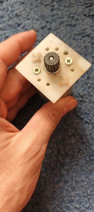 DC motorchik sotiladi