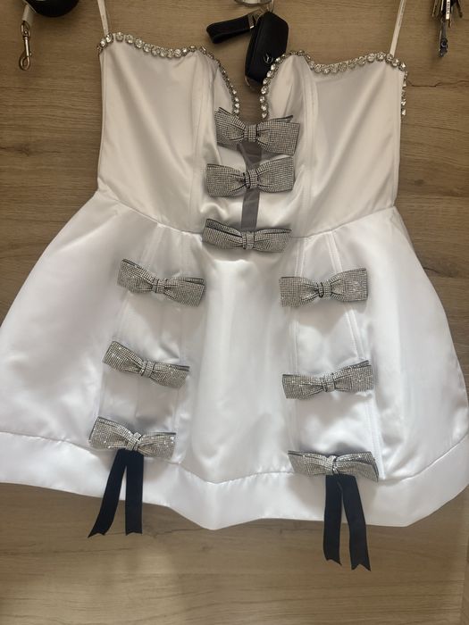 Рокля Bella Barnett