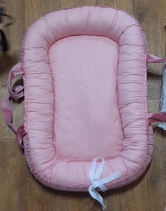 Продам кокон и конверт на выписку