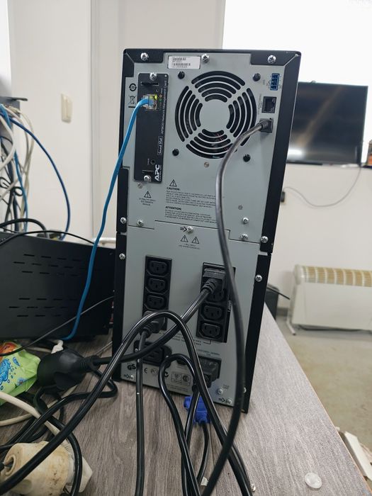 Ups APC Smart 3000