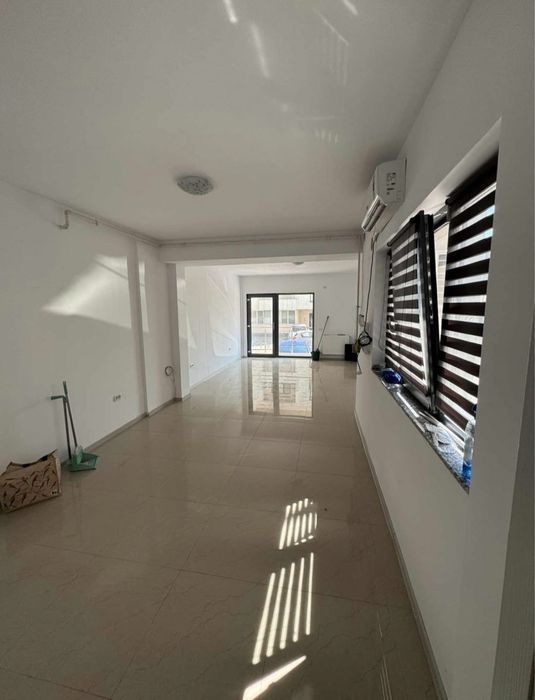 Spatiu de inchiriat Mamaia Nord, 50m de plaja, D30