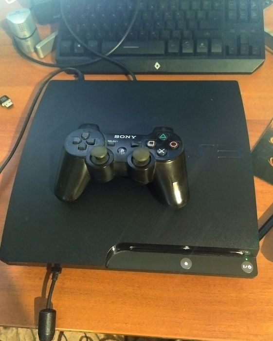 Продам Ps3 slim playstation
