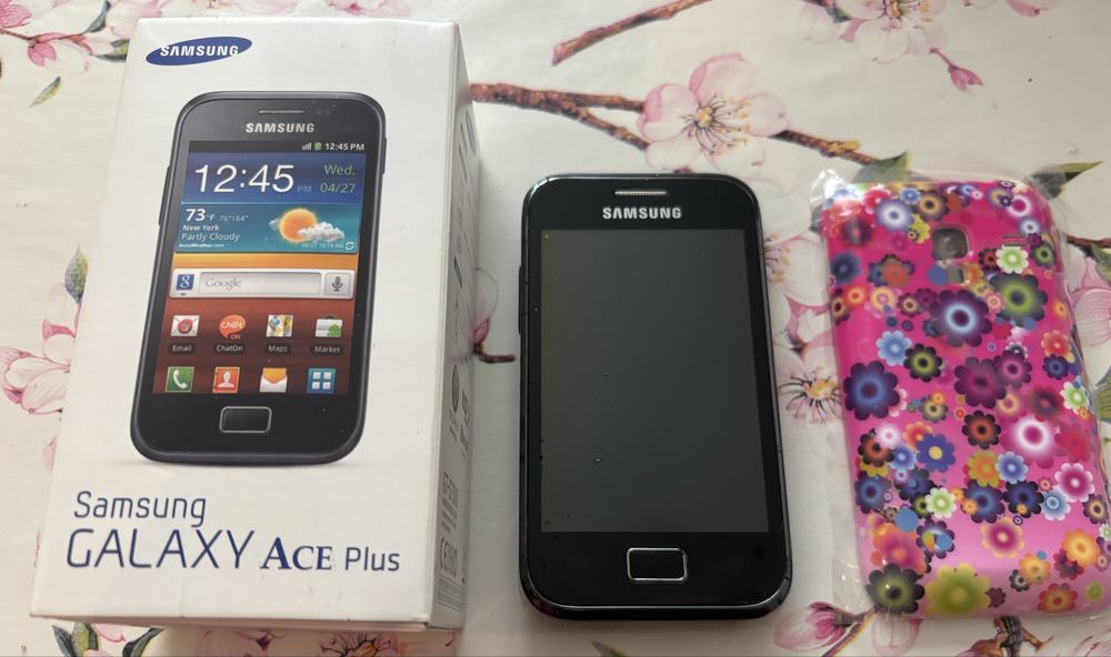 Samsung galaxy ace plus