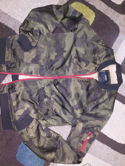 Страхотно яке ONLY