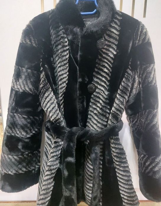 Женский полушубок