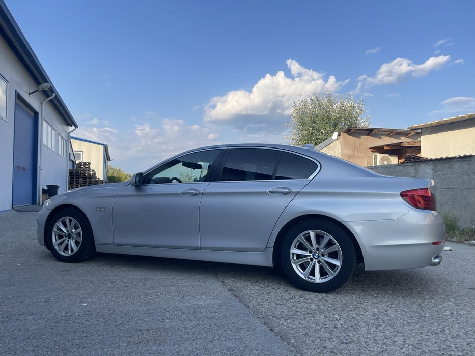 BMW Seria 5 F10 520d