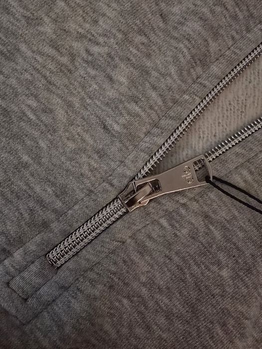 Bluza Alo cu fermoar