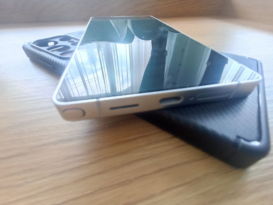 Samsung S25 Ultra impecabil