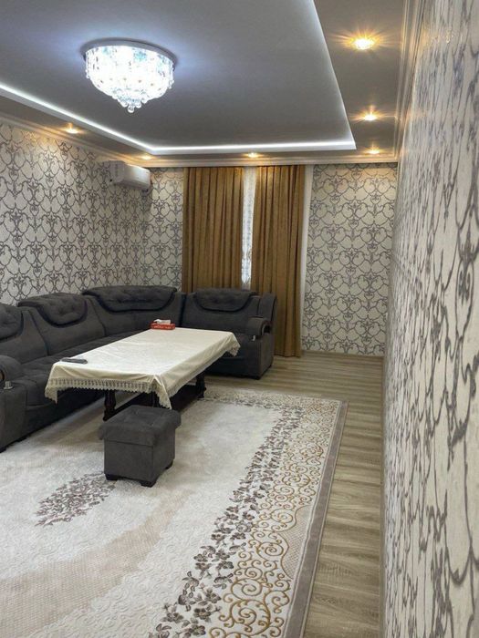 Ижарага берилади 2 хонали 3 этаж 400$ . Адрес Согдиана .