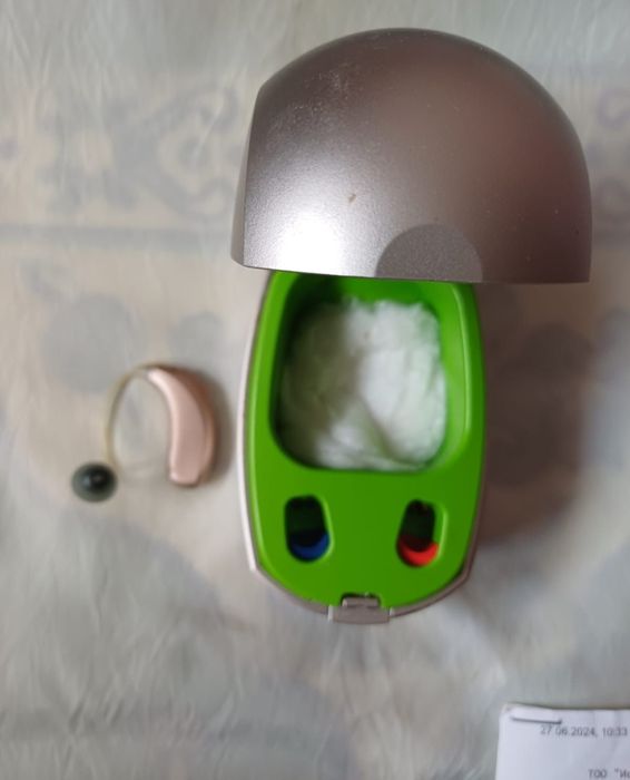 Слух аппарат Phonak Naida"M caтылады