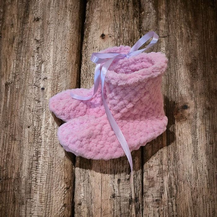 Топли и пухкави домашни боти, изплетени с пръсти!