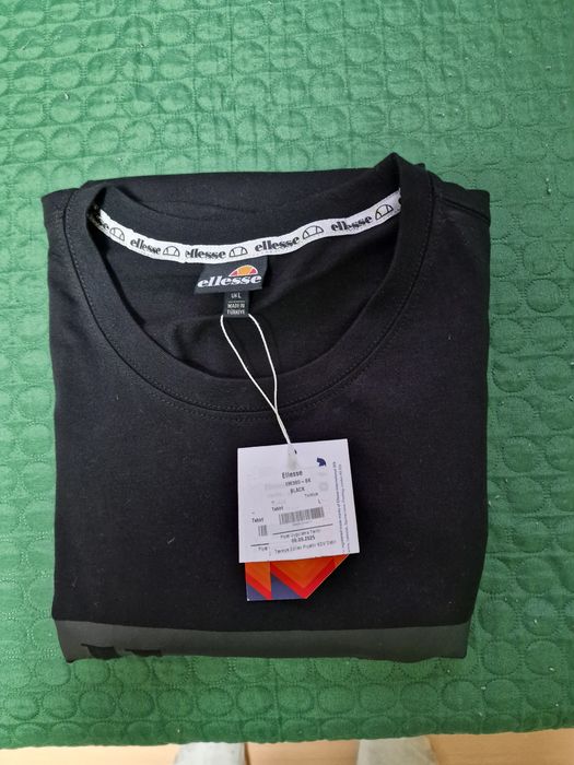 Тениска ellesse.