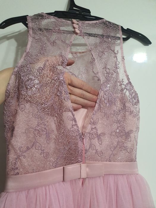 Vând rochie roz pudra pt banchet/ocazie/cocktail