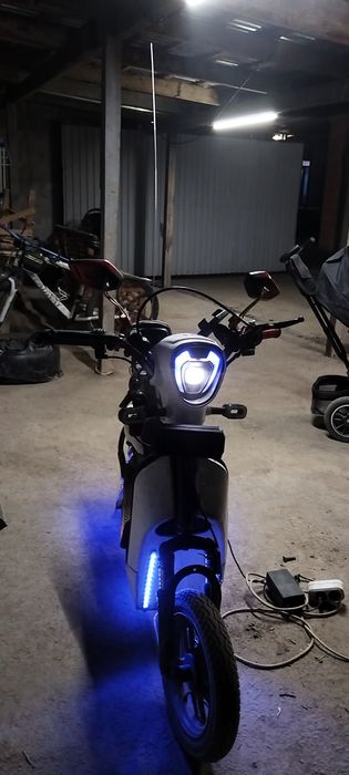 Продам скутер срочно