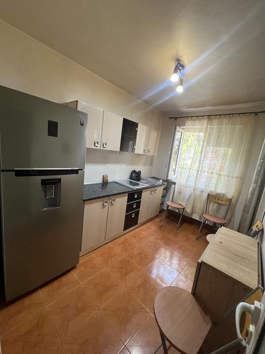 Apartament cu 3 camere , Craiovita Noua- zona George Enescu