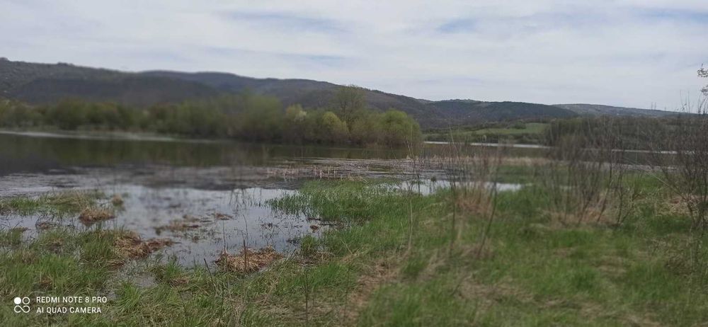 парцел на брега на язовир Йовковци, с. Шилковци