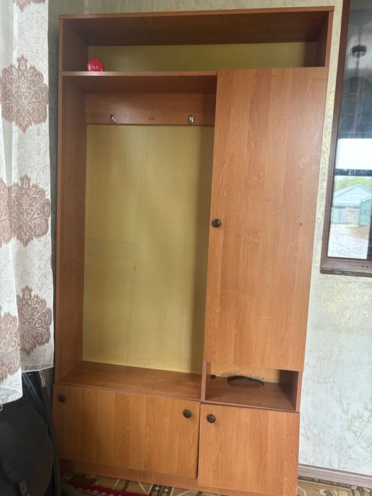 Шкаф для прихожей