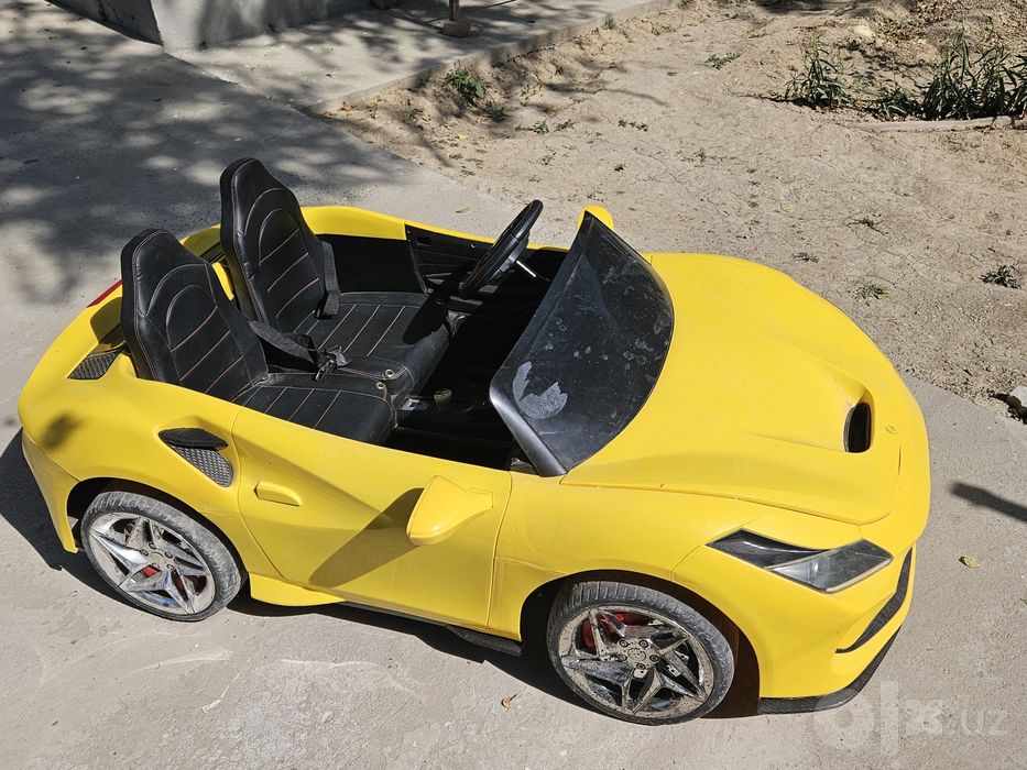 Srochna FERRARI moshincha sotiladi