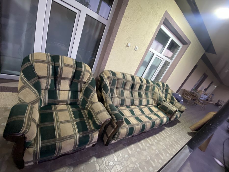 Диван и кресло для гостиной