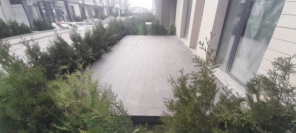 Бригада мастеров по дереву плотников