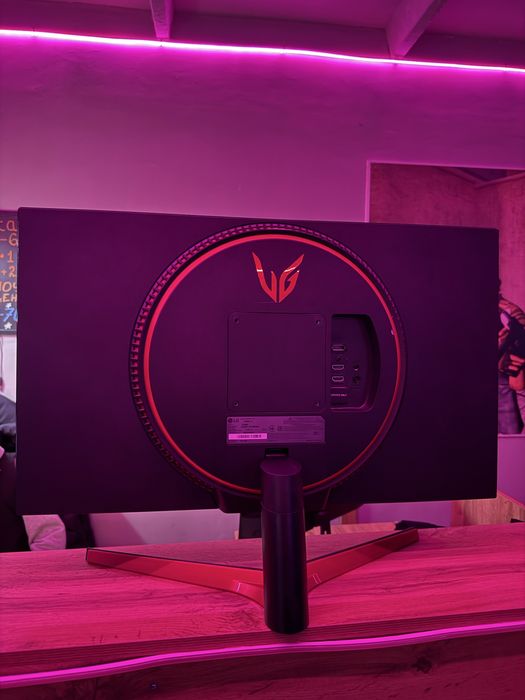 Монитор LG 144ghz