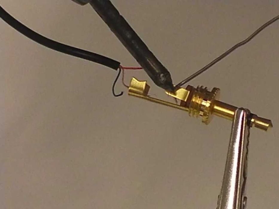 Reparatii si Reconditionari Casti Audio si Boxe Smart