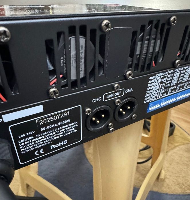 Labgruppen fp20.000q (Sinbosen) amplificator 4x4000w, peste Dyn