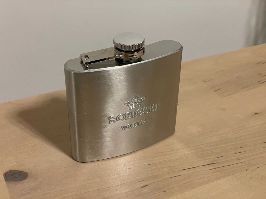 Джобна манерка от неръждаема стомана