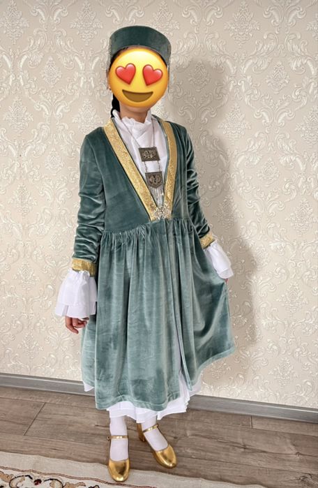 костюмы, платье  7- 8-9-10лет