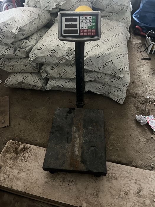 Продам весы электронные