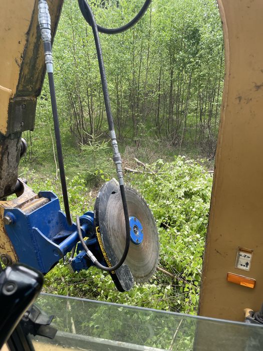 Circular pt buldoexcavator sau excavator