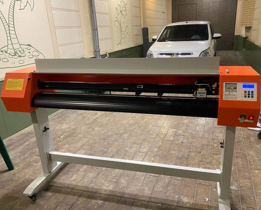 Плоттер и лазер 2 х голофка б/у