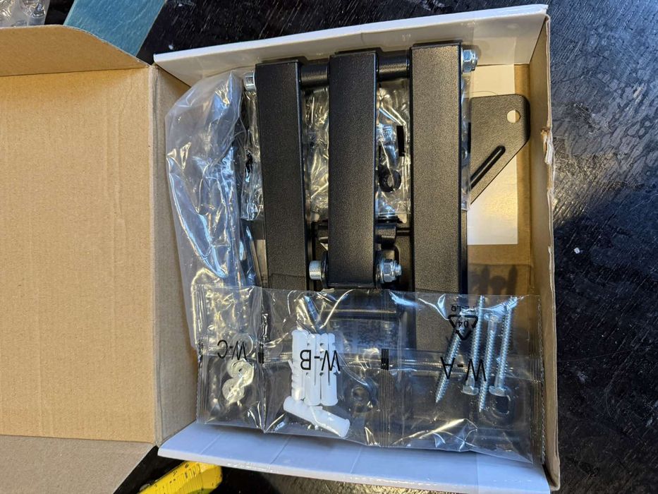 Стойка за телевизор