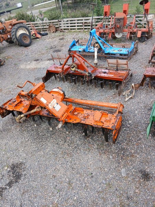 Freza grapa rotativa