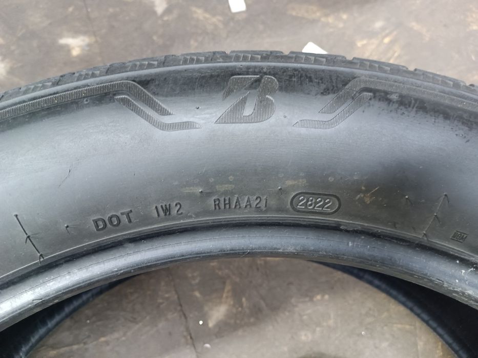 Шины комплект 22 размер