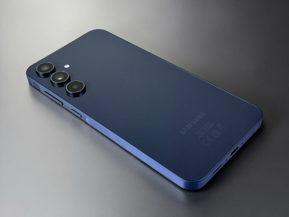 Samsung Galaxy A55 128GB 8RAM Navy Перфектен