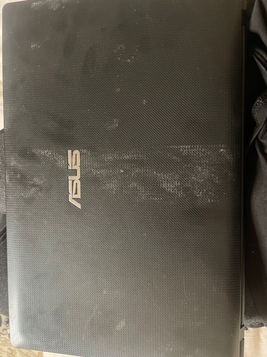 Ноутбук Asus 16,5