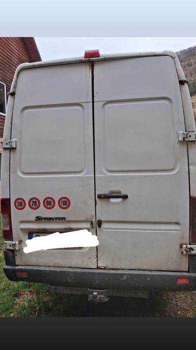 Vând Mercedes Sprinter