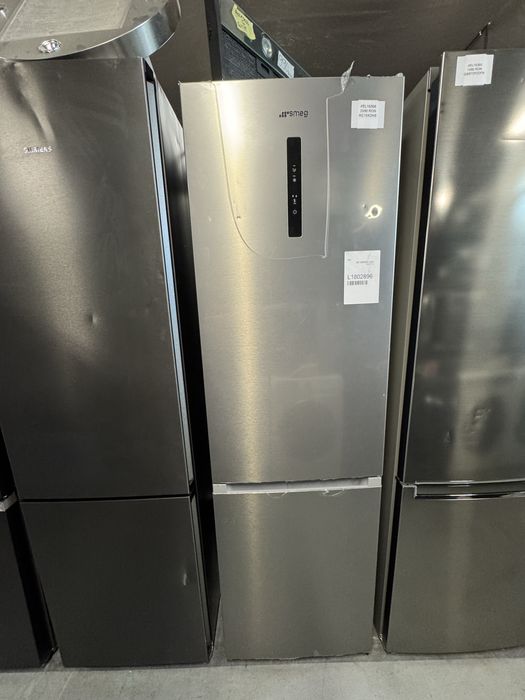 Combina frigorifica 331L Smeg RC19XDNE, factura si garantie 12 luni