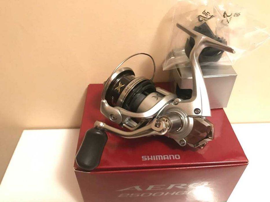 Mulineta pescuit spinning/match Shimano aero 2500 HGFA