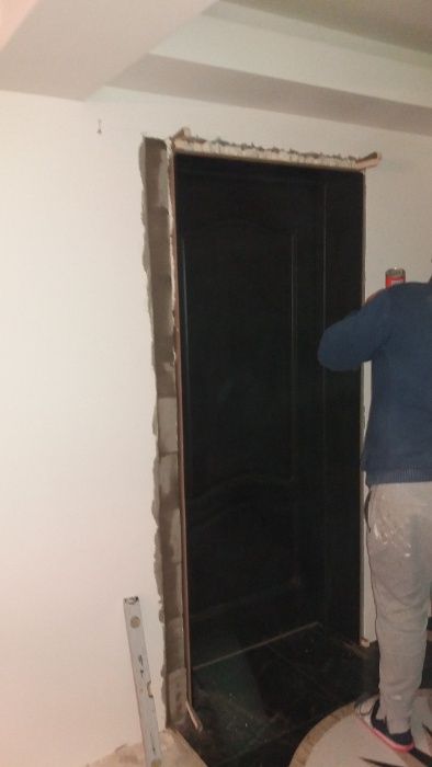 montaj usi si ferestre