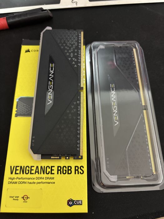 Геймърски компютър Ryzen 5800X/Aio/RTX3070/16 Ram/512 ssd/2TB HDD/850W Gold
