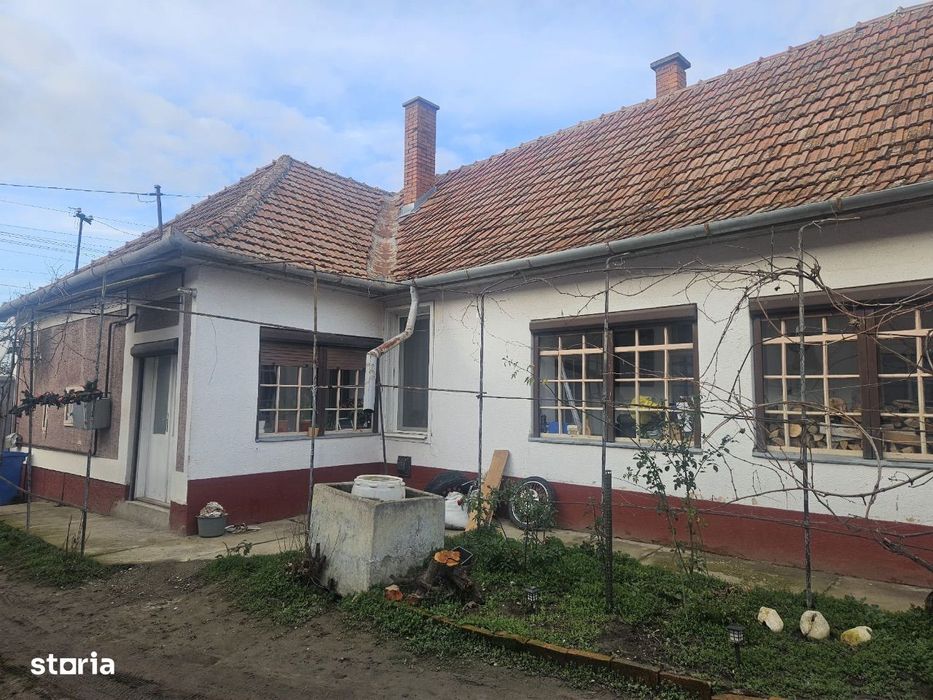 De vânzare – Casă la 19 km de Borș